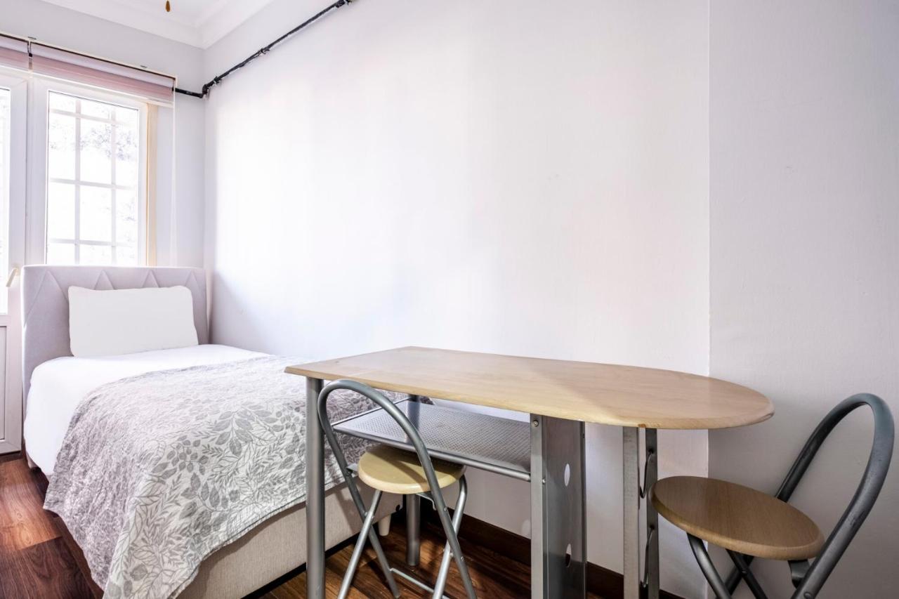 Apartament Sleek Flat 50 M To Bull Statue In Kadikoy Stambuł Zewnętrze zdjęcie